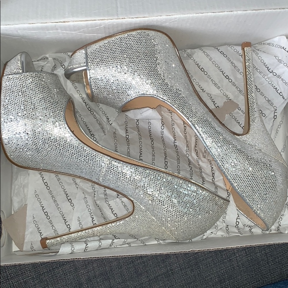 ALDO HAYTH SILVER GLITTER HEEL